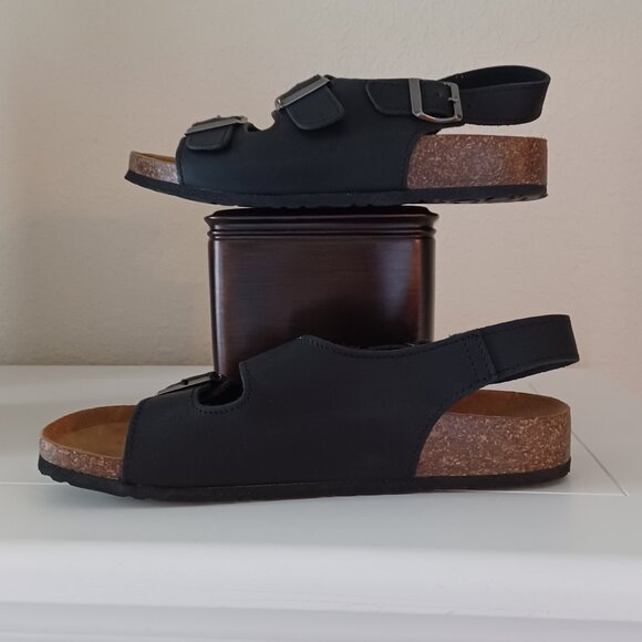 EUC Men's Bos. & Co. "Indiana" Black Leather Buckle Sandals, Size 10 (EUR 43) - Picture 7 of 11